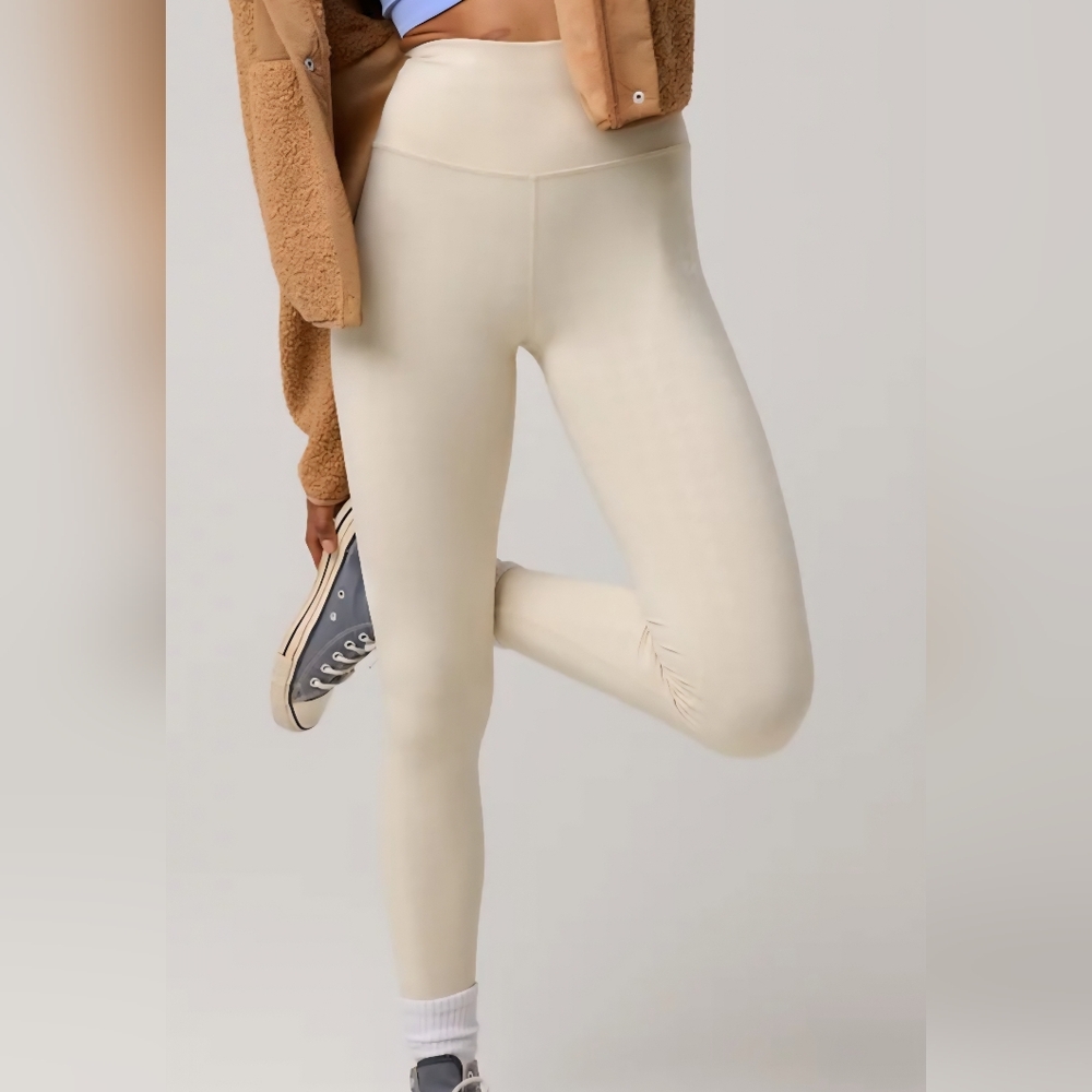 Aerie The Hugger Leggings Large Short Cream